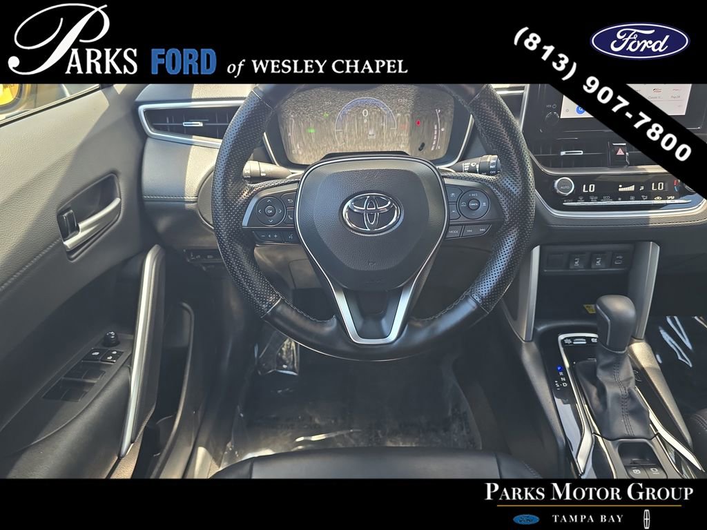 Used 2023 Toyota Corolla Cross AWD Hybrid w/ Convenience Package image 12