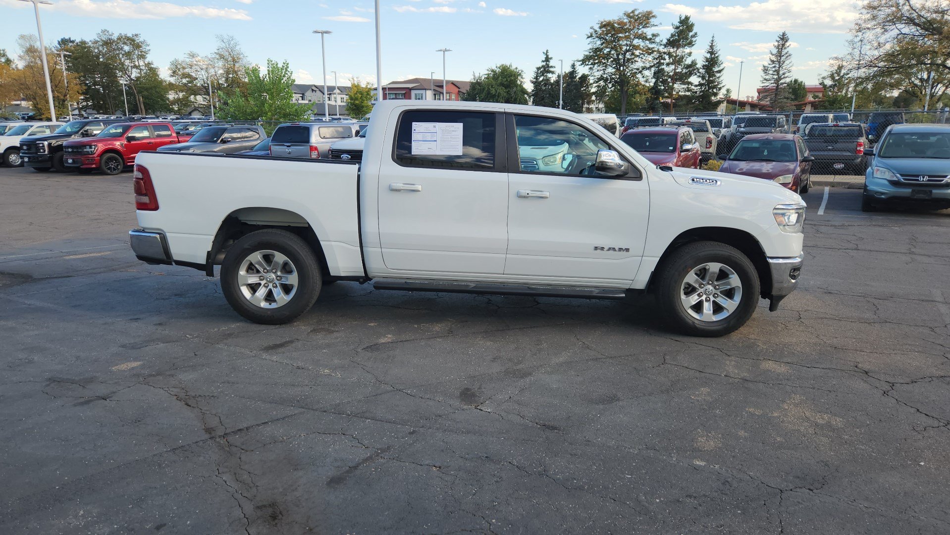 Used 2024 RAM 1500 Laramie AWD/4WD image 12