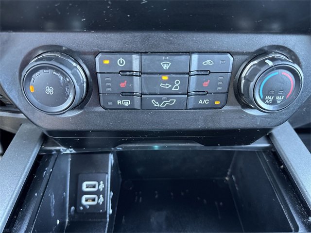 Certified 2020 Ford F150 Raptor w/ Equipment Group 801A Mid image 21