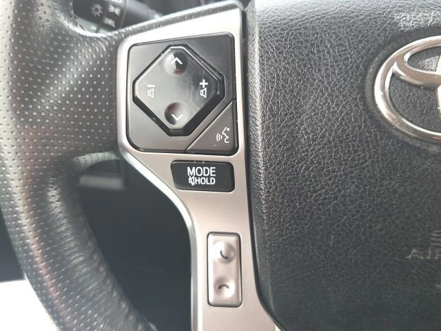 Used 2021 Toyota 4Runner SR5 AWD/4WD image 39