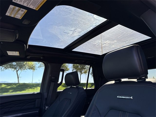 Certified 2023 Ford Expedition Platinum image 29