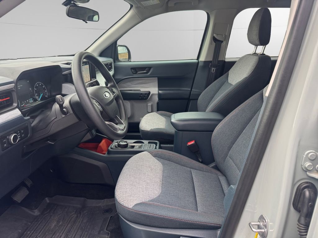 Certified 2024 Ford Maverick XLT image 9