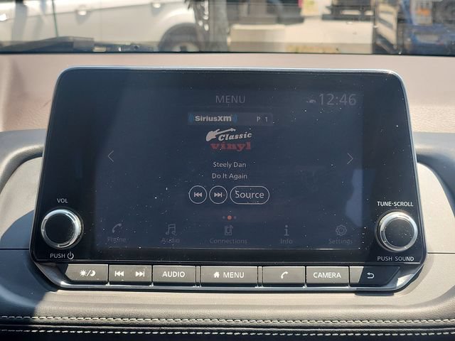 Used 2023 Nissan Rogue SV AWD/4WD image 16