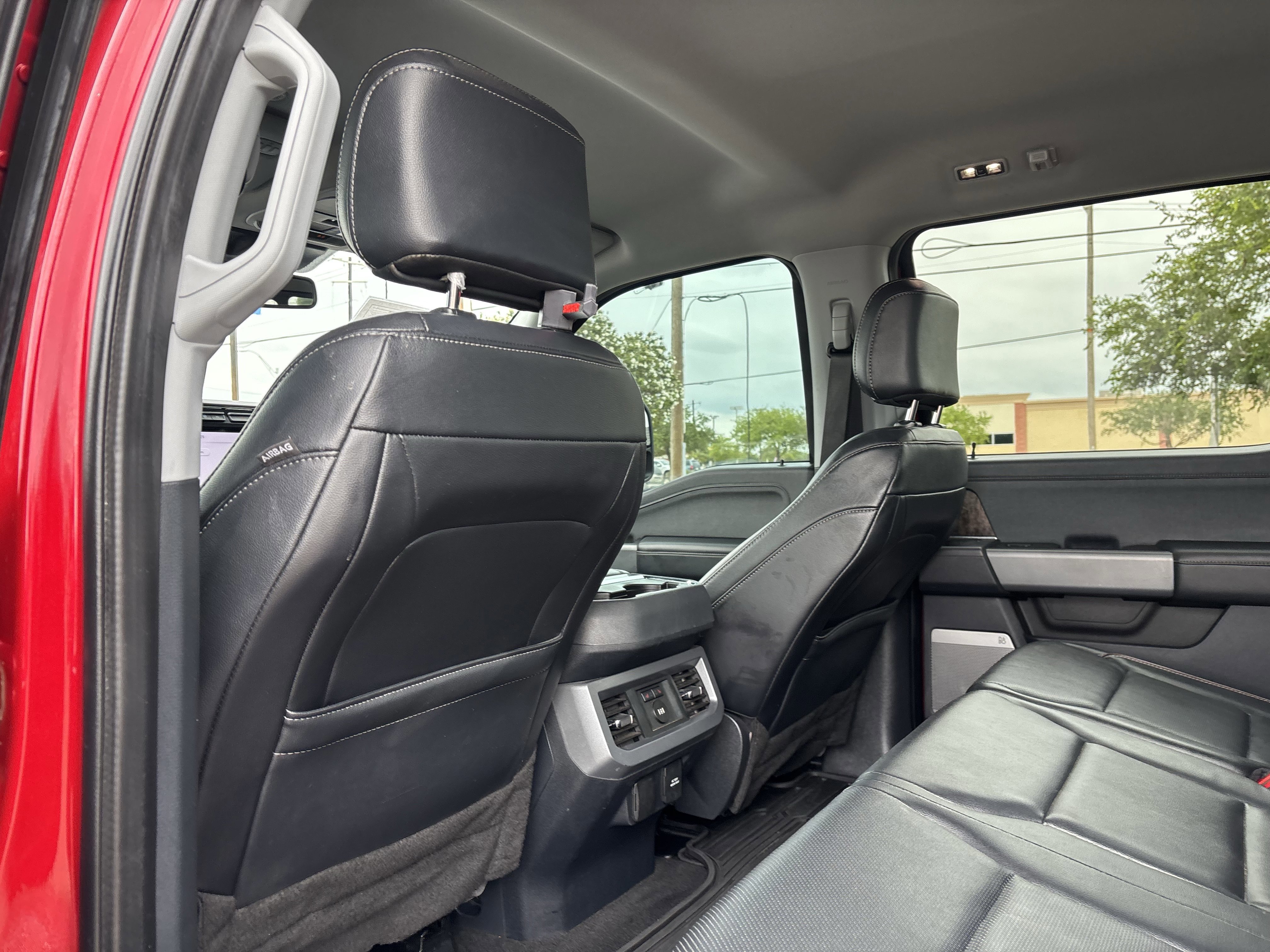 Certified 2023 Ford F250 Lariat w/ Sport Appearance Package AWD/4WD image 18