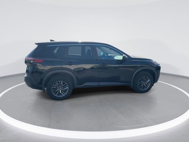 Used 2023 Nissan Rogue S AWD/4WD image 6