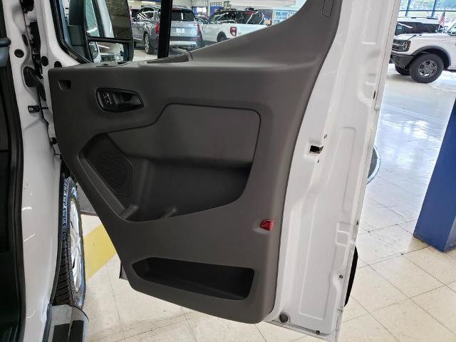 Certified 2025 Ford Transit 250 Low Roof w/ Exterior Upgrade Package RWD image 16