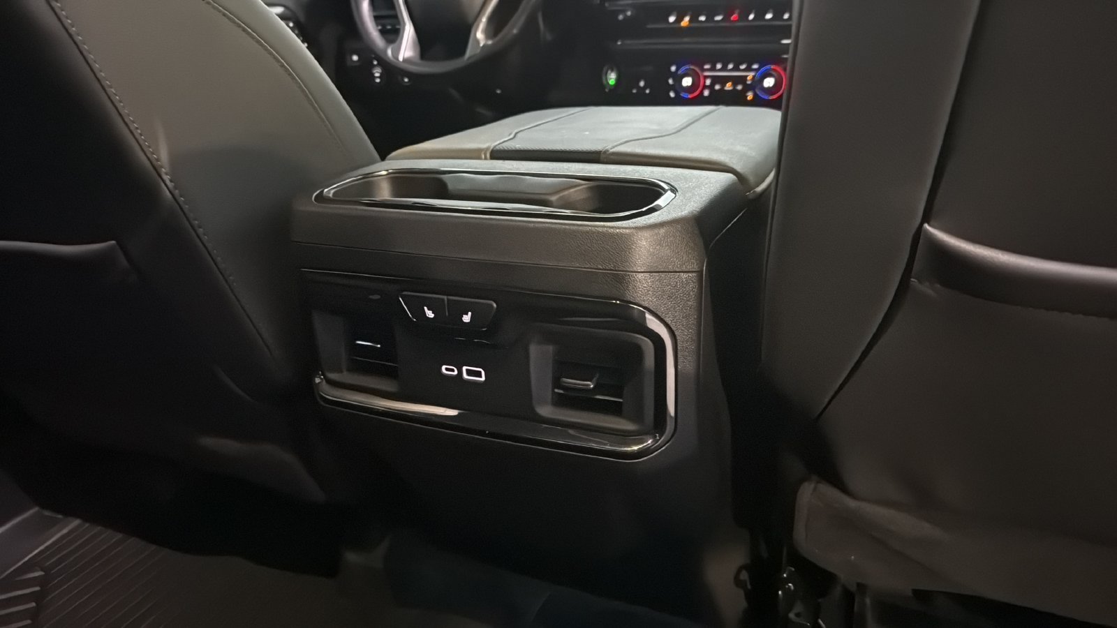 Used 2025 Chevrolet Silverado 2500 ZR2 w/ ZR2 Bison Edition AWD/4WD image 24