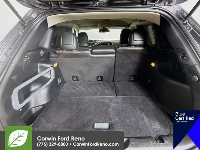 Used 2018 Jeep Cherokee Trailhawk AWD/4WD image 26