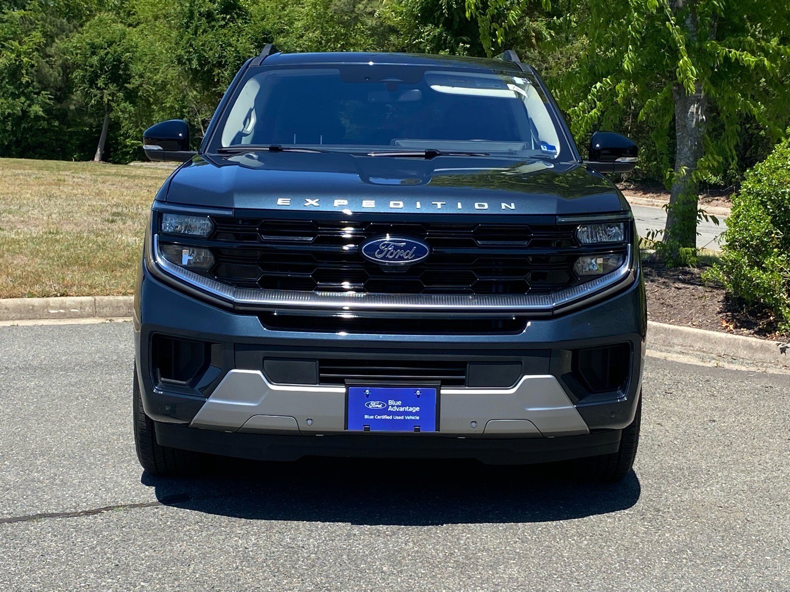 Certified 2025 Ford Expedition Platinum AWD/4WD image 7
