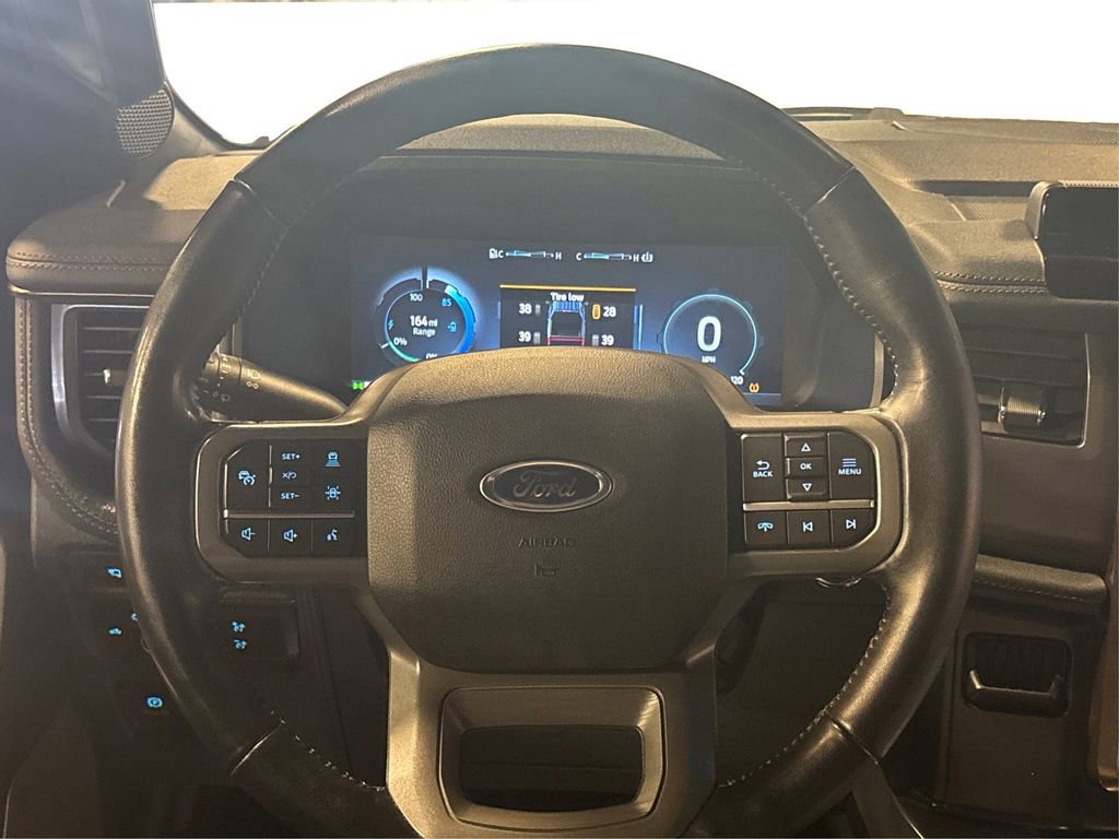 Certified 2022 Ford F150 Lightning Lariat w/ Max Trailer Tow Package image 29