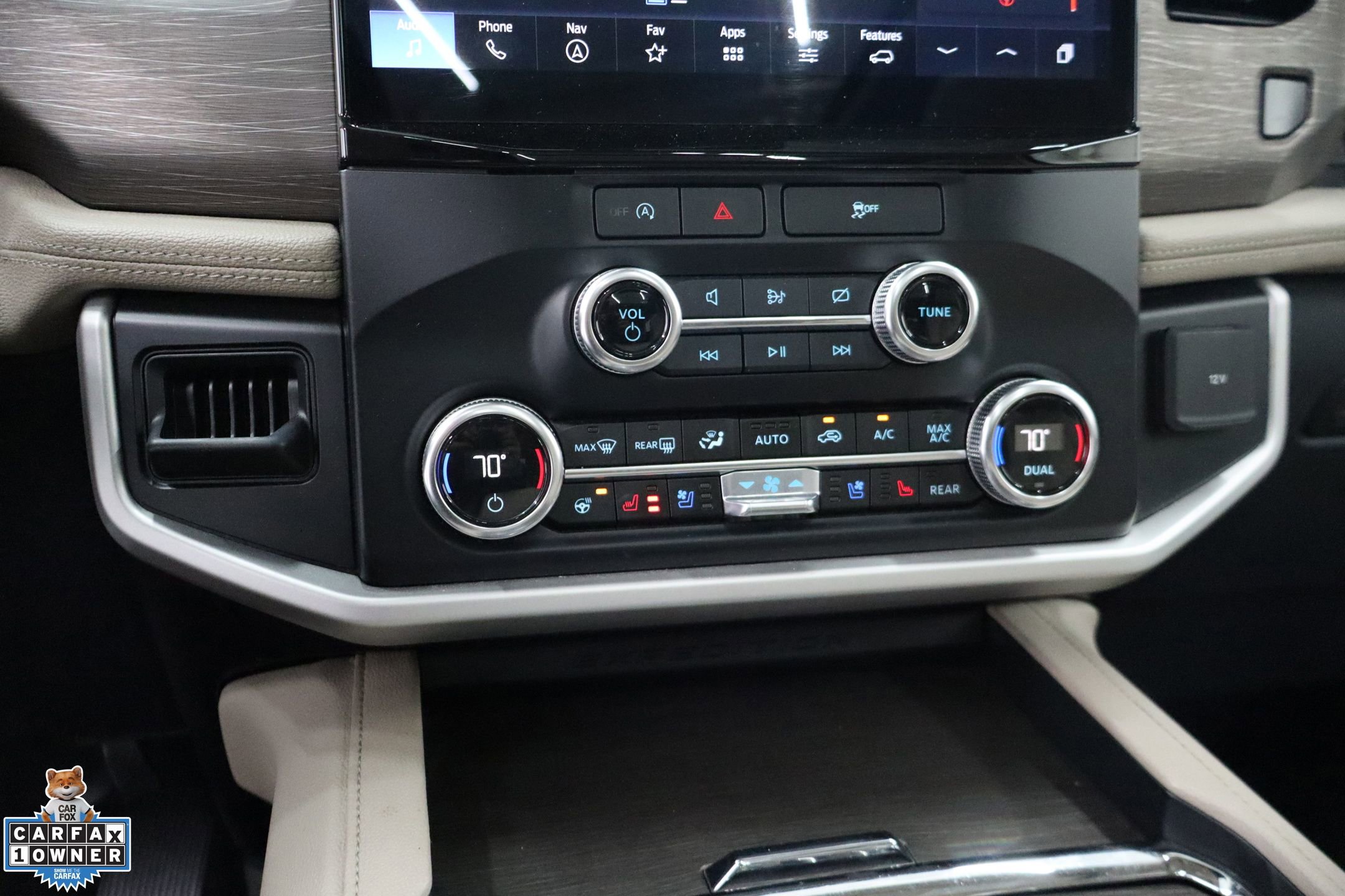 Certified 2024 Ford Expedition Max Limited RWD image 20
