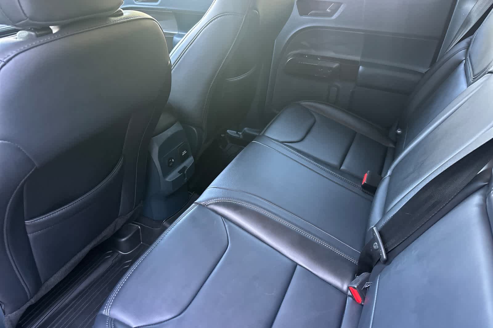 Certified 2024 Ford Maverick Lariat w/ Black Appearance Package FWD image 4