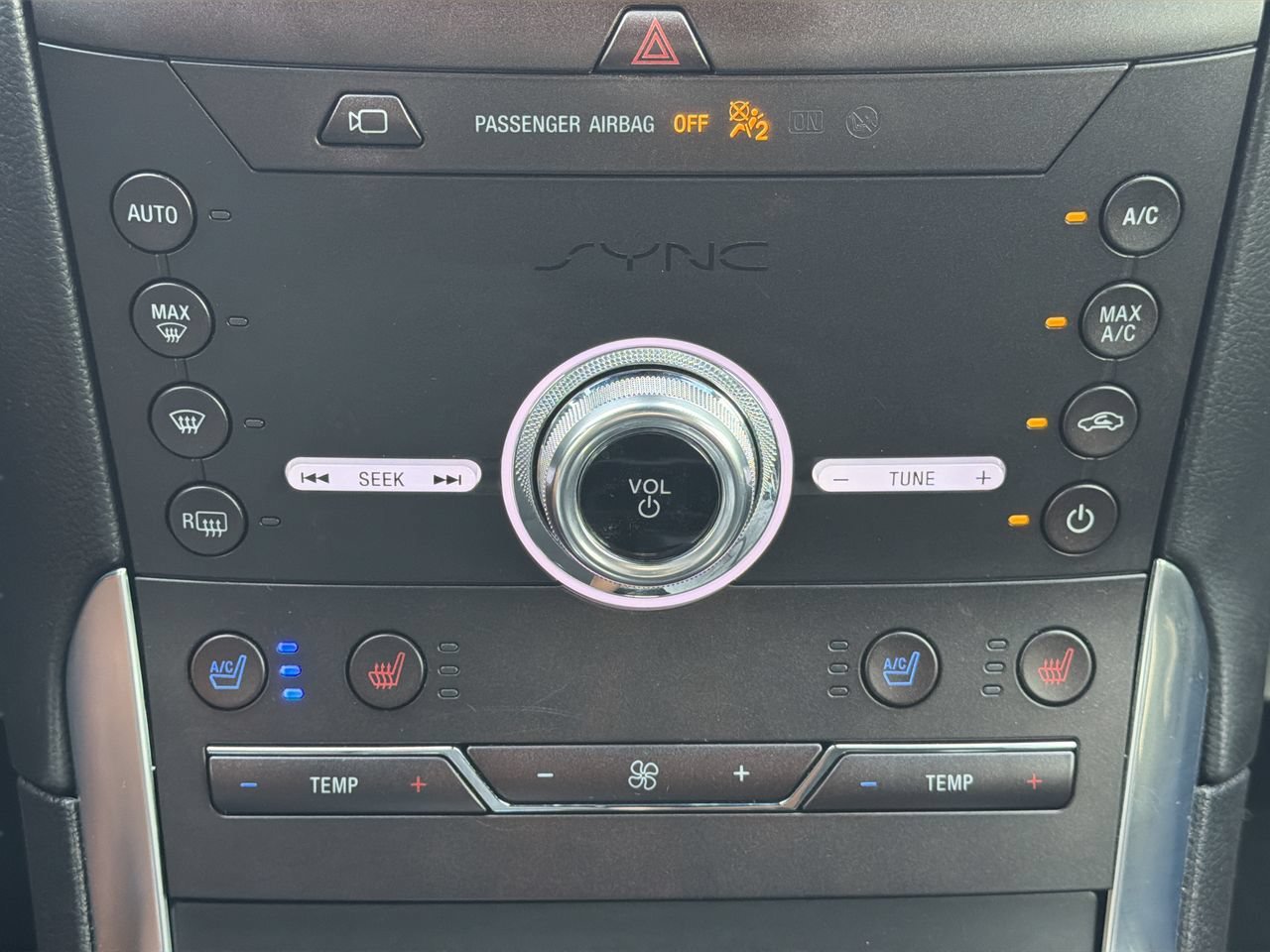 Certified 2020 Ford Edge ST w/ Equipment Group 401A AWD/4WD image 24