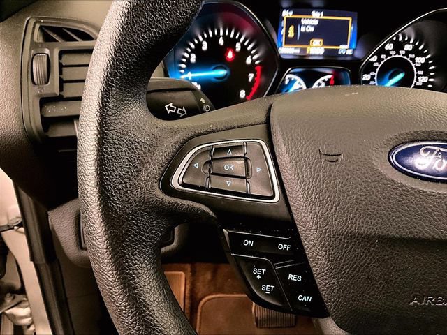 Certified 2019 Ford Escape SE FWD image 17