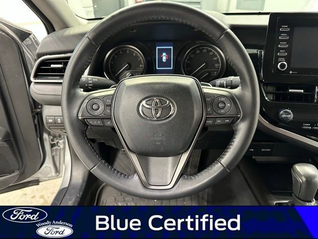 Used 2021 Toyota Camry SE image 10