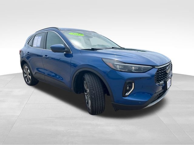 Certified 2023 Ford Escape Platinum FWD image 8