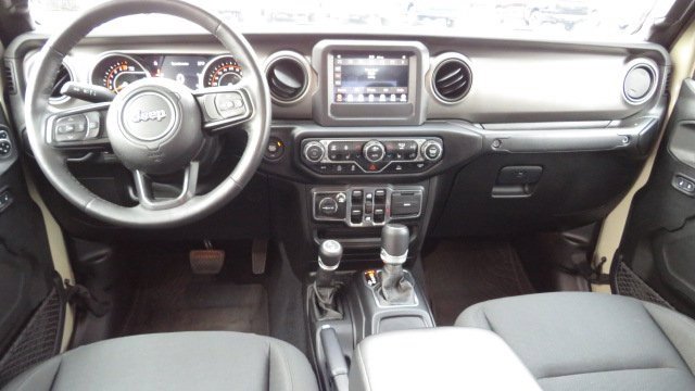 Used 2020 Jeep Gladiator Sport w/ Quick Order Package 24S image 2