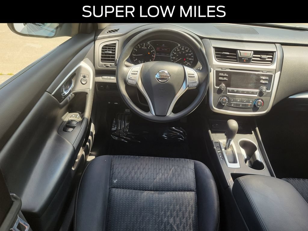 Used 2017 Nissan Altima 2.5 S w/ Power Driver Seat Package FWD image 9