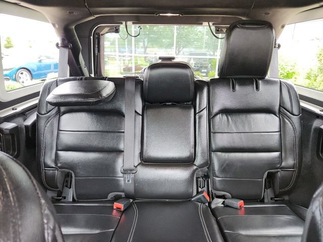 Used 2020 Jeep Wrangler Unlimited Sahara AWD/4WD image 22