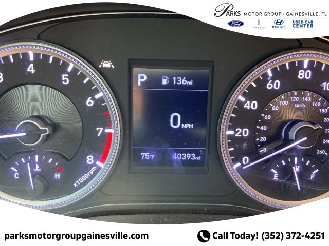 Used 2020 Hyundai Santa Fe SE image 16