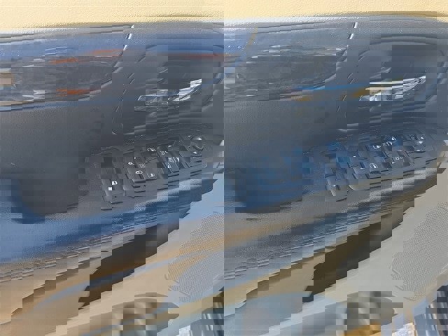 Used 2017 Dodge Grand Caravan SE w/ Power Window Group image 12