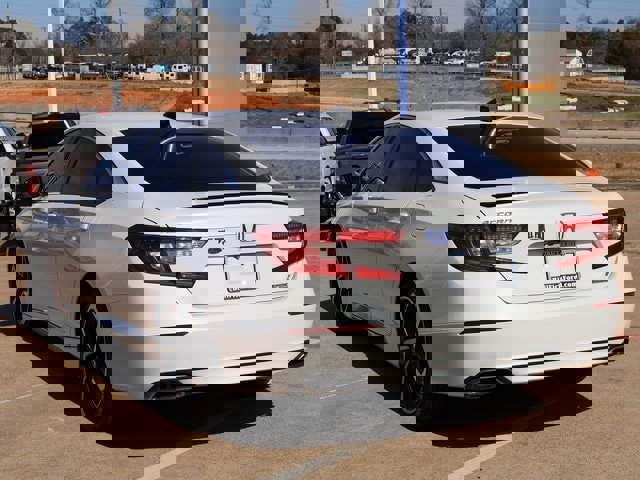 Used 2021 Honda Accord Sport Special Edition image 3