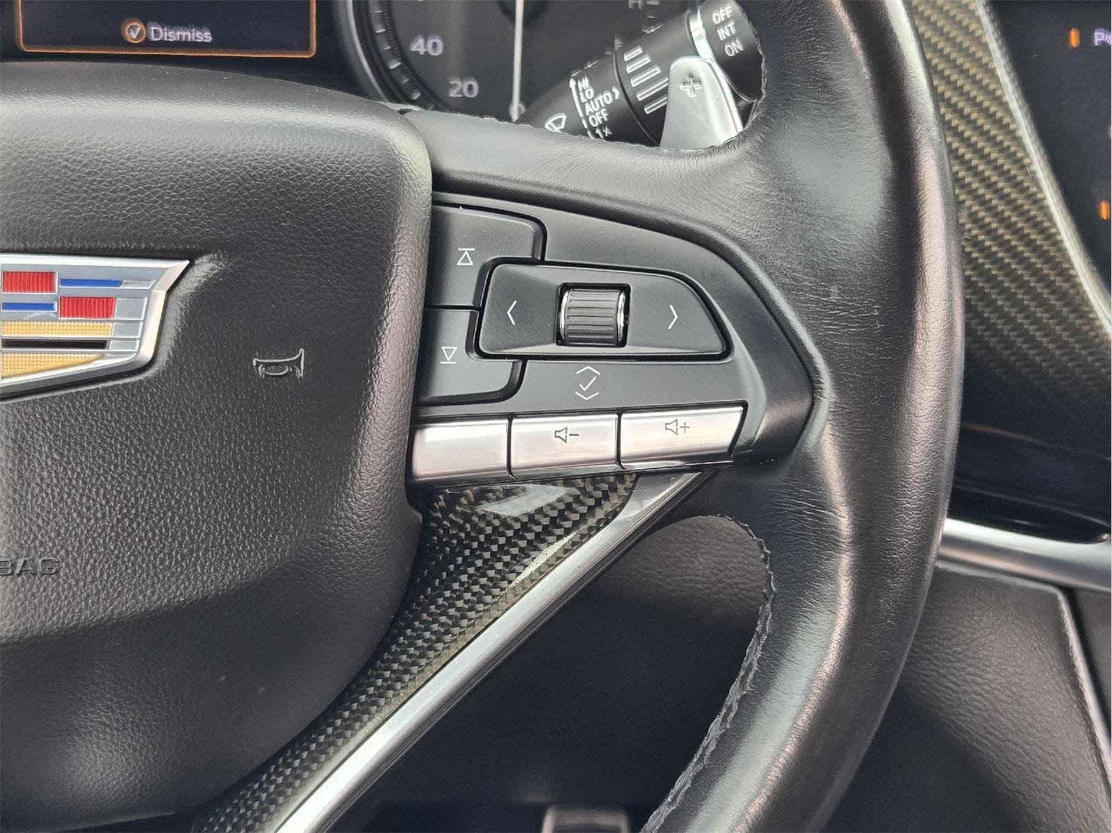 Used 2020 Cadillac XT6 Sport AWD/4WD image 27