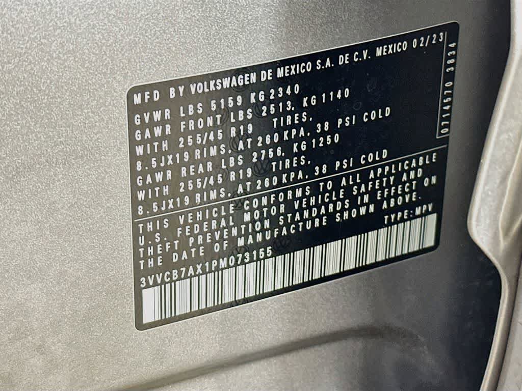 Used 2023 Volkswagen Tiguan SE R-Line FWD image 23