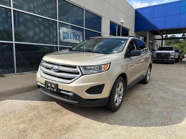 Certified 2018 Ford Edge SE FWD image 4