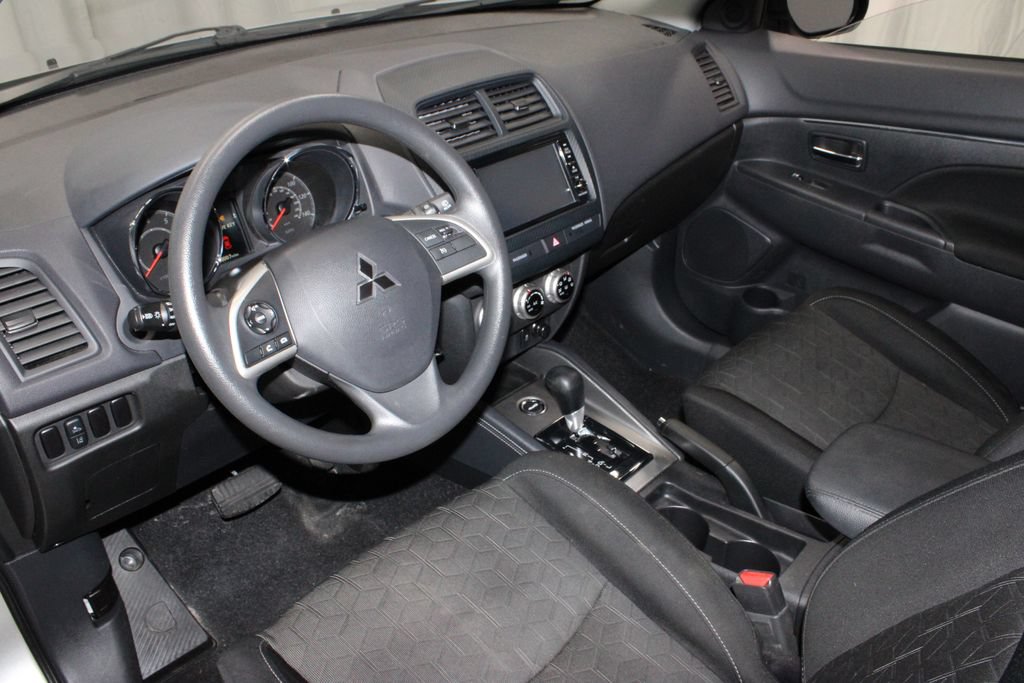 Used 2024 Mitsubishi Outlander Sport ES AWD/4WD image 24