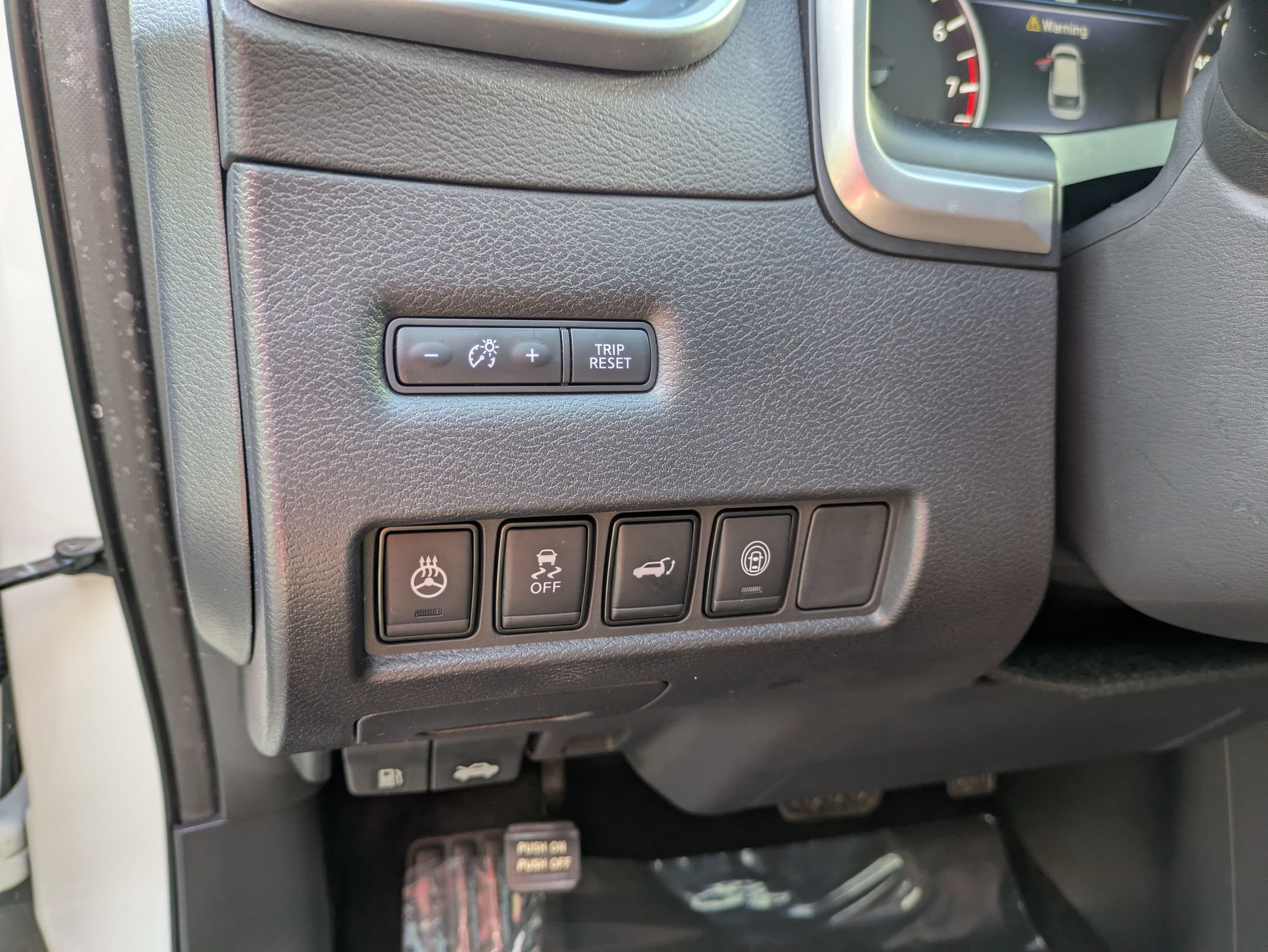 Used 2023 Nissan Murano Platinum w/ Cargo Package FWD image 17