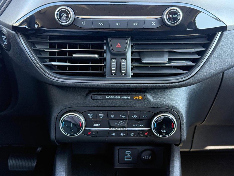 Certified 2023 Ford Escape Active AWD/4WD image 22