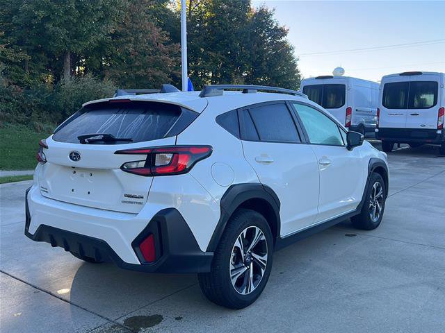Used 2025 Subaru Crosstrek 2.5i Premium AWD/4WD image 5