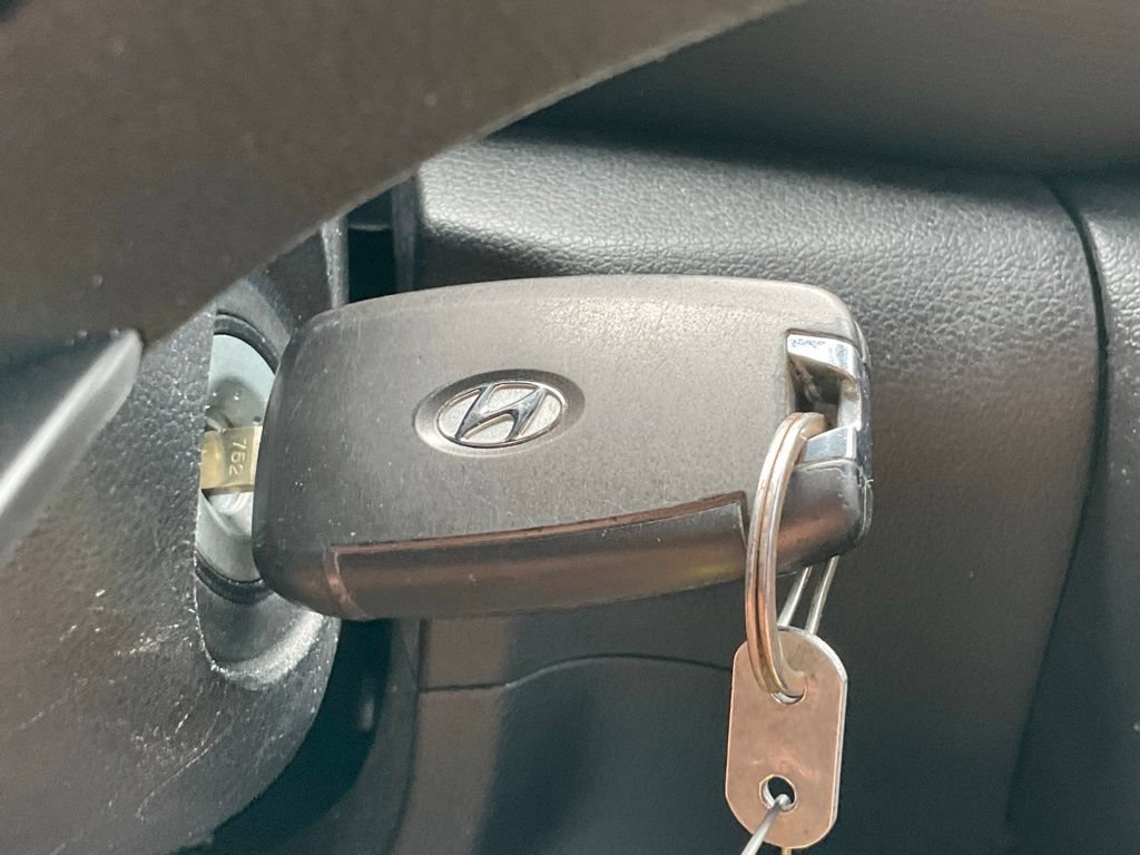 Used 2020 Hyundai Kona SE AWD/4WD image 29