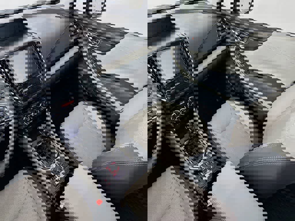 Used 2023 Subaru Forester Limited image 14