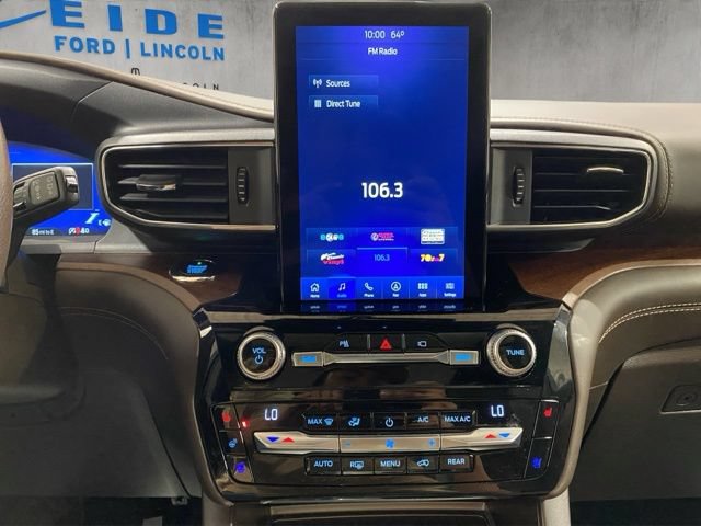 Certified 2021 Ford Explorer King Ranch w/ Premium Technology Package AWD/4WD image 16