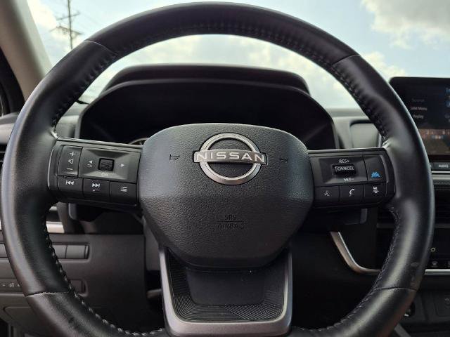 Used 2025 Nissan Rogue SV FWD image 26