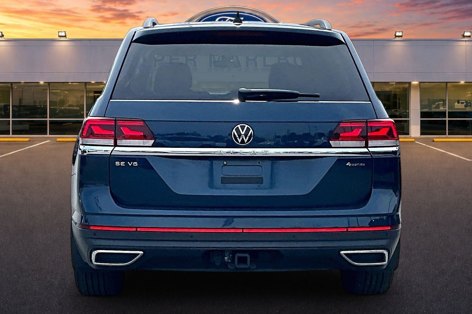 Used 2023 Volkswagen Atlas SE AWD/4WD image 4