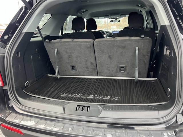 Certified 2023 Ford Explorer XLT image 12