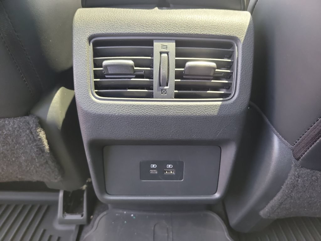 Used 2021 Nissan Rogue SV w/ Premium Package FWD image 13