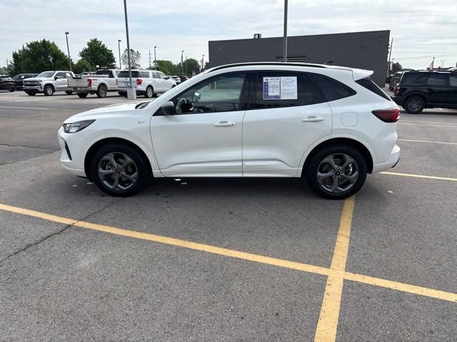 Certified 2023 Ford Escape ST-Line w/ Tech Pack #1 AWD/4WD image 18