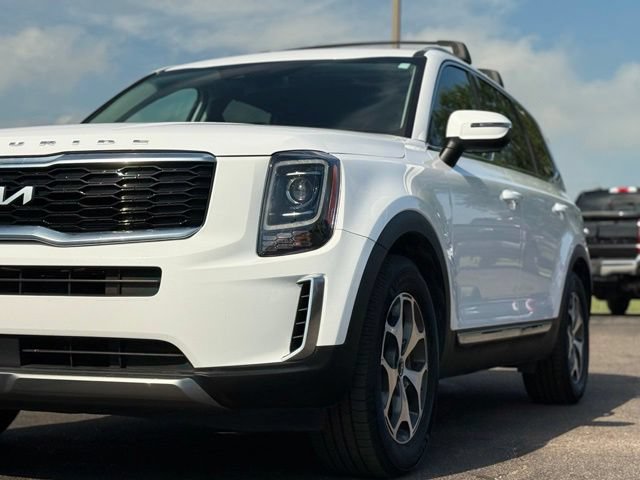 Used 2022 Kia Telluride EX w/ Towing Package AWD/4WD image 36