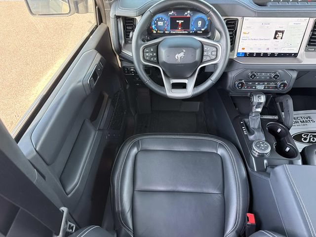 Certified 2025 Ford Bronco Outer Banks w/ Sasquatch Package AWD/4WD image 13