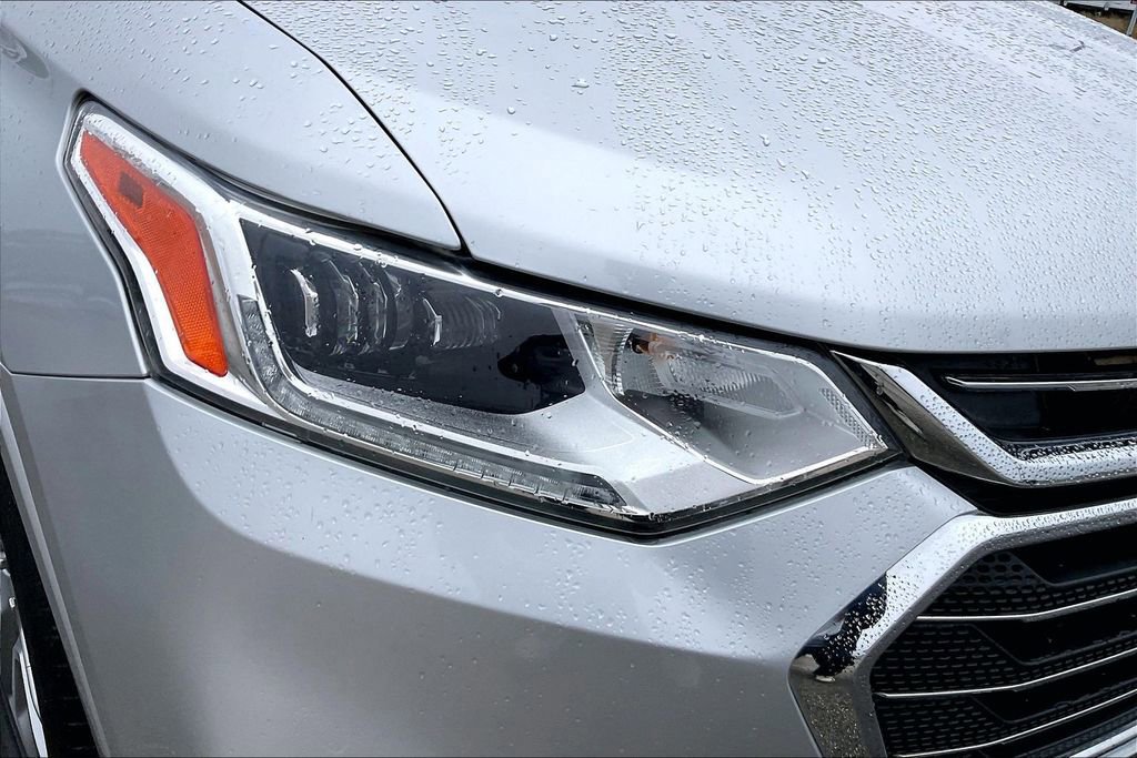 Used 2021 Chevrolet Traverse Premier image 33