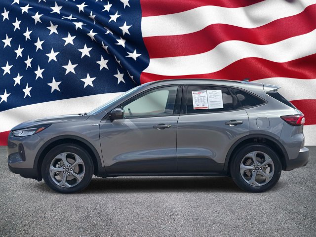 Certified 2025 Ford Escape ST-Line Select AWD/4WD image 11