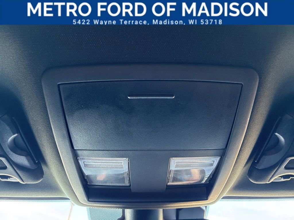 Used 2022 Dodge Challenger SXT w/ Blacktop Package image 21