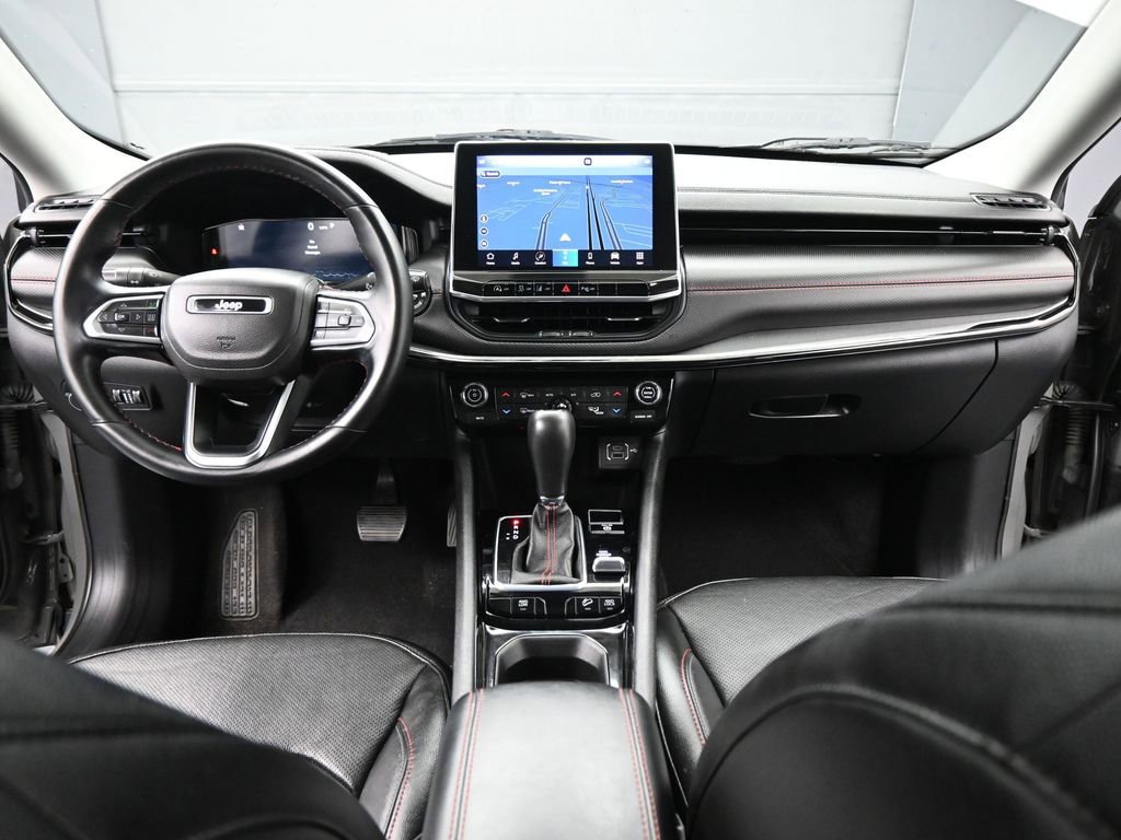 Used 2022 Jeep Compass Trailhawk w/ Trailhawk Elite Group image 21