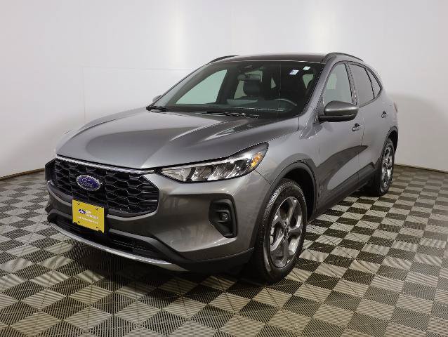 Certified 2026 Ford Escape ST-Line Select w/ Tech Pack #1 AWD/4WD image 3