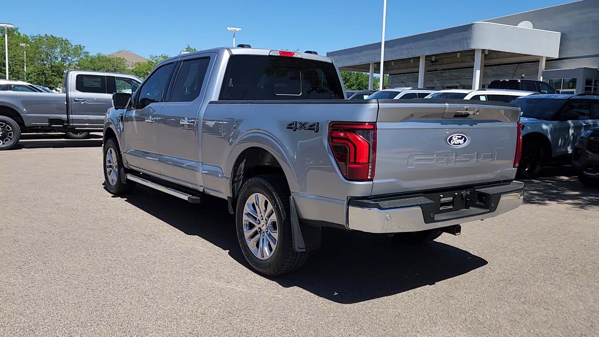 Certified 2024 Ford F150 Lariat w/ Tow/Haul Package AWD/4WD image 4