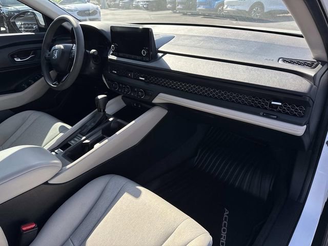 Used 2024 Honda Accord EX image 12